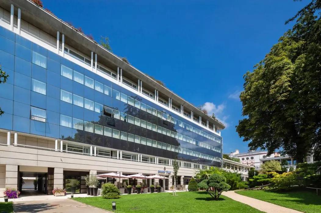 Golden Tulip Aix-les-Bains