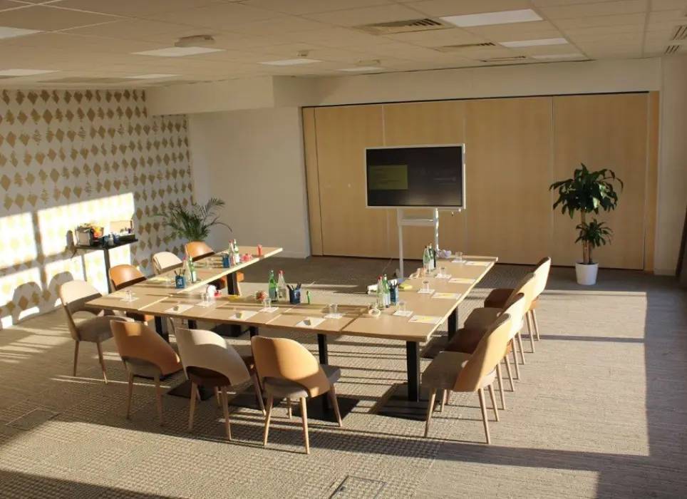 Golden Tulip Roissy Saint-Witz