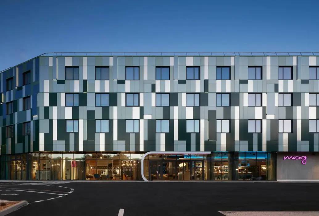 Moxy Sophia Antipolis