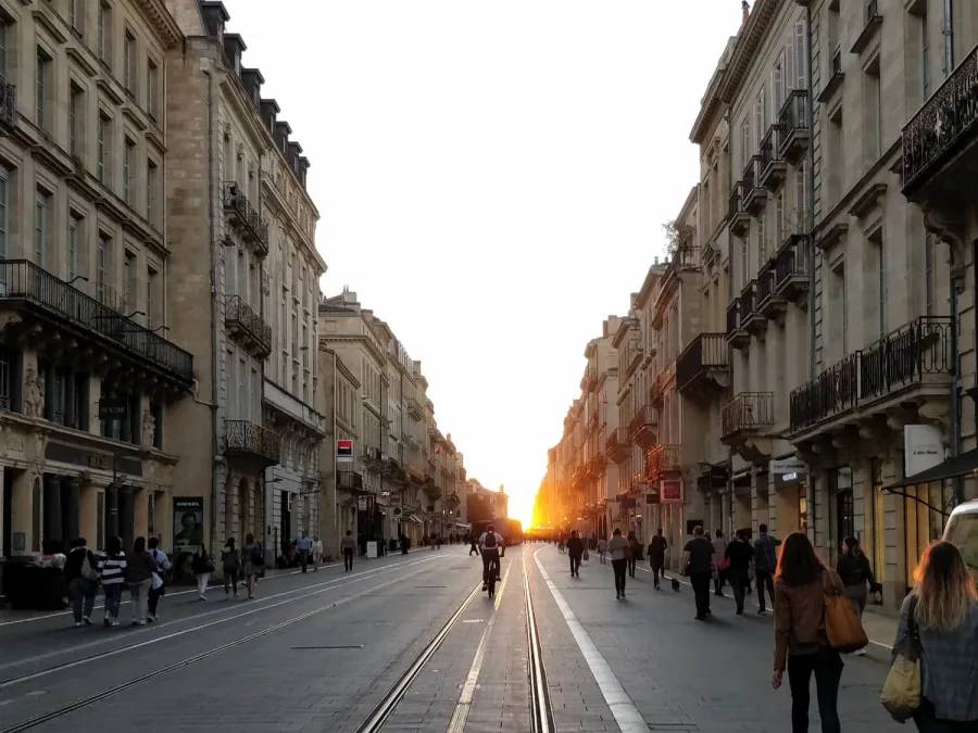 BORDEAUX Enquête Urbaine Cryptée La Porte du Temps