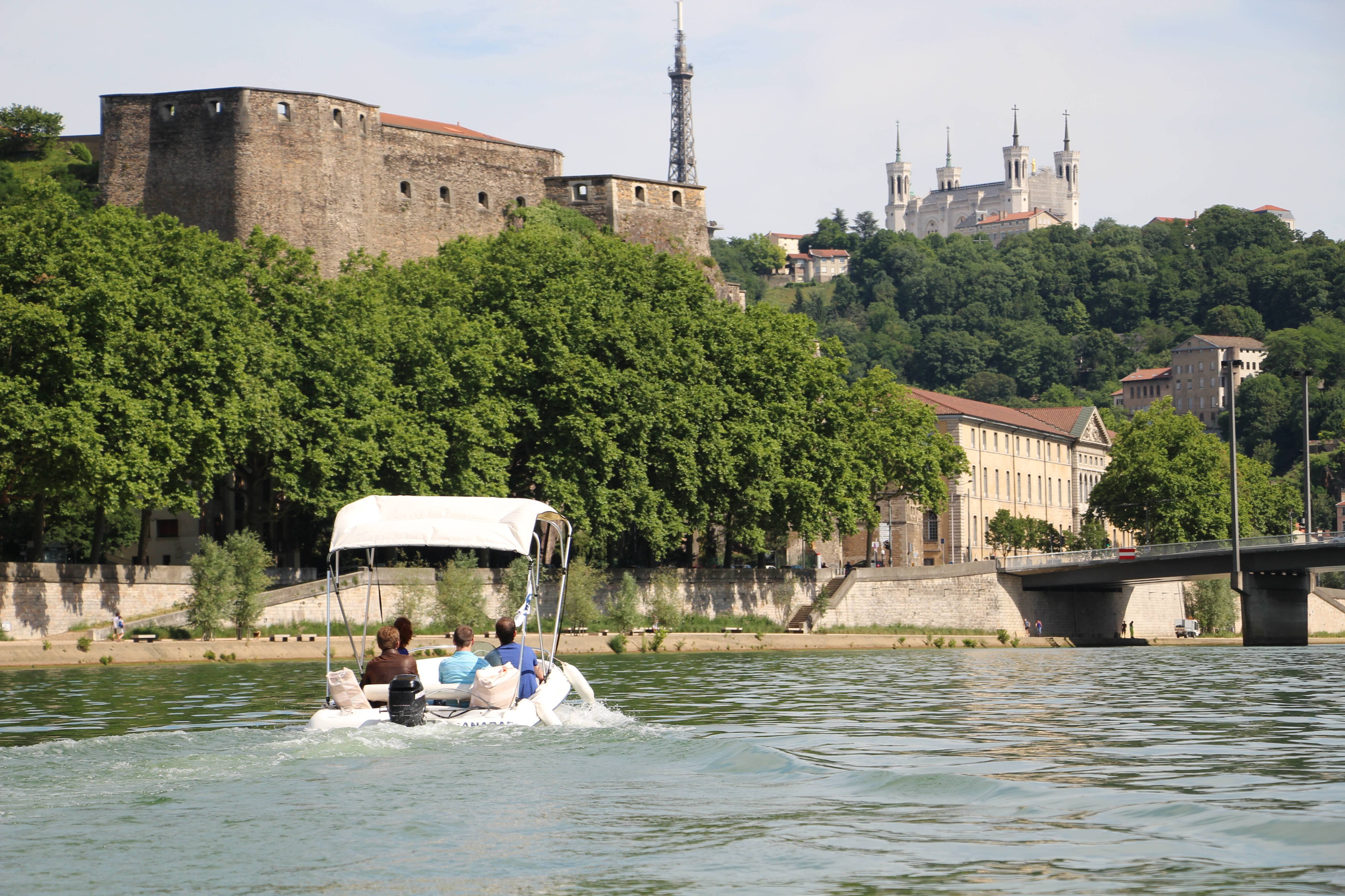 Chasse au trésor nautique sur la Saône